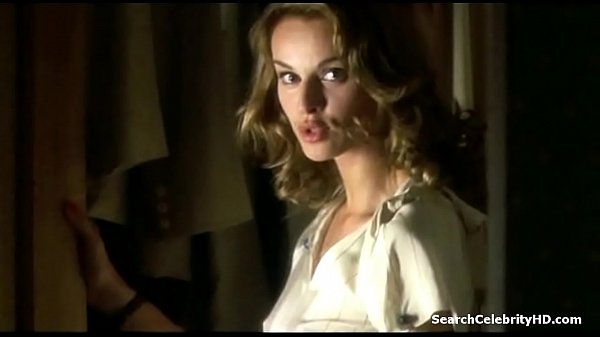 Kasia Smutniak – Inspektor De Luca S01E01 (2008)