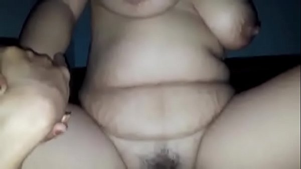 Follandole la panocha a mi esposa