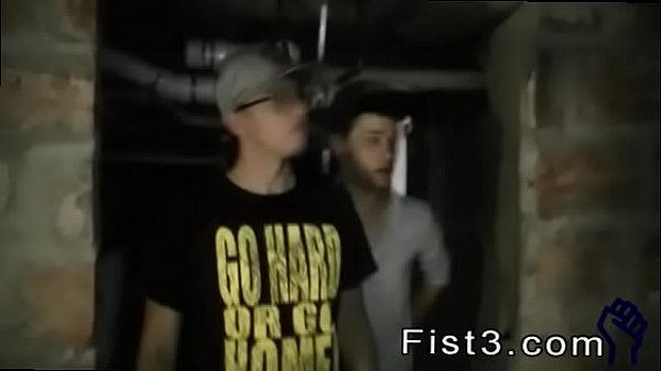 Vidéo fistée par des garçons gay Seth Tyler et Kendoll Mace se font prendre