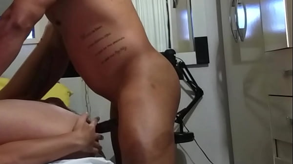 j. Boy Floripa - Bombad&atilde_o breaking into my ass in Florian&oacute_polis