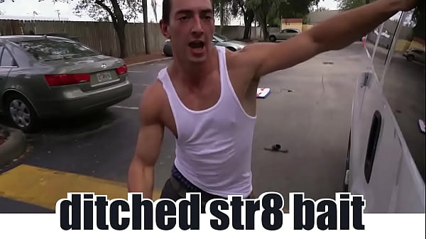 BAIT BUS - Straight Bait mitten im Nirgendwo abwerfen (Zusammenstellung)