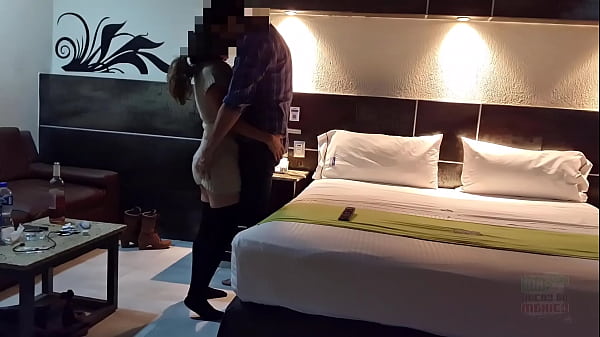 The water carrier, fucking my Milf Pam liberal wife, a few seconds is enough to leave her dripping and soaked in her own squirt so much so that we stop the recording and dry ourselves