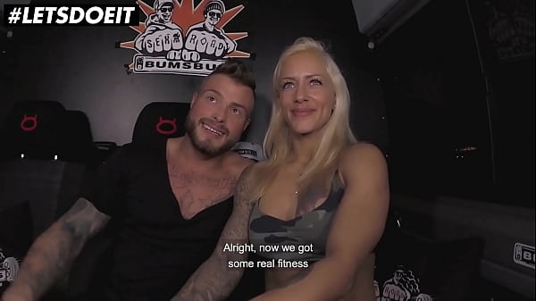 LETSDOEIT - (Fit XXX Sandy &amp_ Mr. White) Fit Couple It'_s Banging On The Bus After Daily Workout