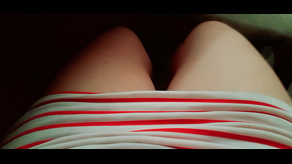 MADRASTRA SE TOCA MIENTRAS ESPERA QUE LLEGUE SU HIJO PARA QUE SE LA FOLLE, REAL AMATEUR CASERO