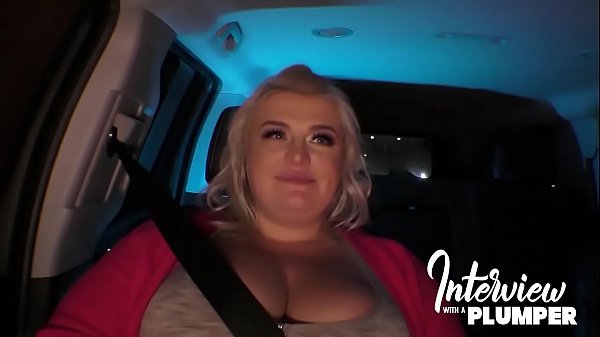 大屁股蒂芙尼明星 BBW 采访丰满的 BTS 播客