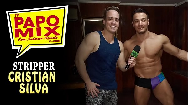 Behind the scenes at Club Rainbow, PapoMix interviews Stripper Cristian Silva - WhatsApp PapoMix (11) 94779-1519