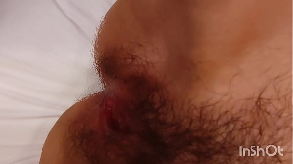 Hermosa madura de unos 50 años recibe un creampie feliz en su primera cita en mucho tiempo