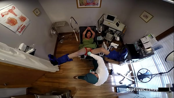 Trattamenti insidiosi di un'adolescente in difficoltà - Yesenia Sparkles