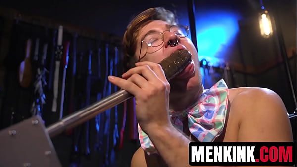 Ari is a bad Easter bunny. He decides to indulge his hunger for getting fucked. He puts clover clamps on his nipples and positions the fucking machine