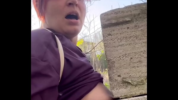 Mein versautes Ostern – Demütigung und BDSM-Orgasmen im Wald