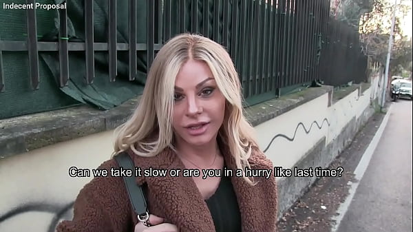 Unanständiger Vorschlag – Italienische MILFs im Doggystyle, was für Schlampen