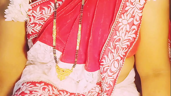 Indian beautiful big boobs saree aunty self sex. Telugu dirty talks. (Sex story)