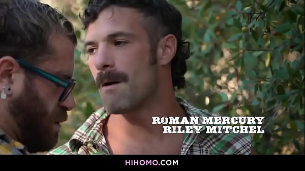 Hung Daddy lässt riesigen Schwanz ab! - Adam Wirthmore, Riley Mitchel, Vander Pulaski