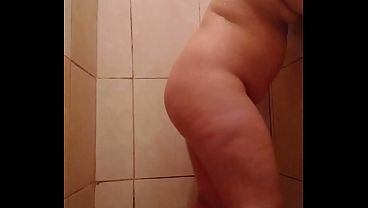 JULLY NINFETINHA THE HOTTEST PREGNANT GIRL AT THE MOMENT WASHING HER FLESHLY AND SWOOLED PUSSY SHOWING OUT A TIGHT ASS IN ORDER TO GET A STICK SLUT IS NEVER SATISFIED OF HER THIRST FOR HOT MILK