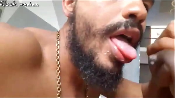 breasts full of milk and a huge pussy with my fist inside in a fist session (100% amateur sex)