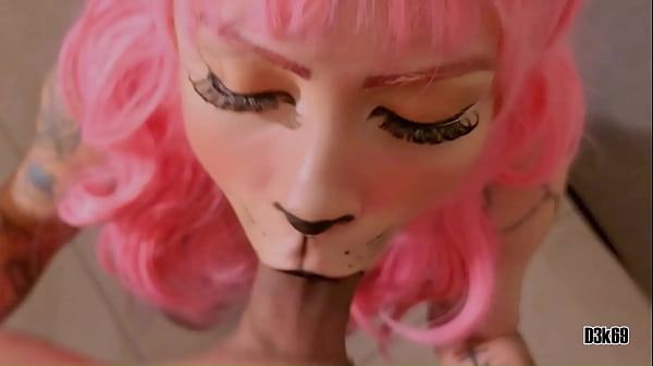 Wunderschönes und unschuldiges Halloween-Cosplay folgt den Befehlen ihres Meisters – POV