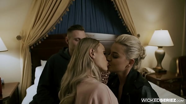 Iris Wicked Serie Szene 3 Emma Hix