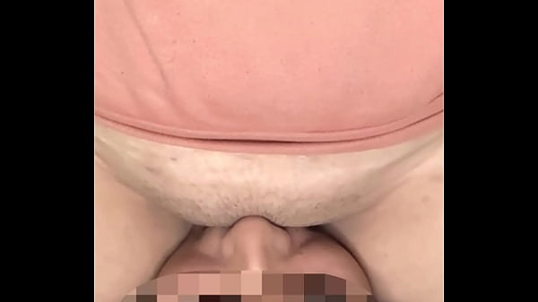 Ex-girlfriend wants to be sucked (100% homemade)