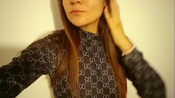 Ops, ho visto la mia faccia, spero che i miei insegnanti non mi riconoscano