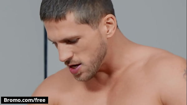 Ian Greene Starts Begging For Roman Todd'_s Cock So Roman Decides To Fuck His Mouth And Ass - BROMO