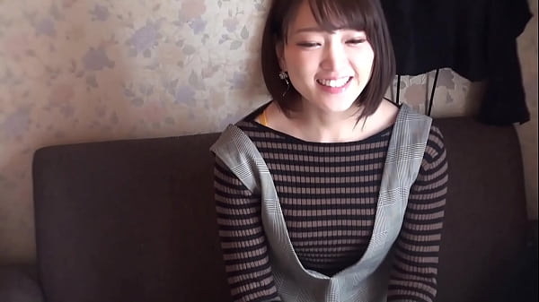 Gonzo with apparel clerk 3