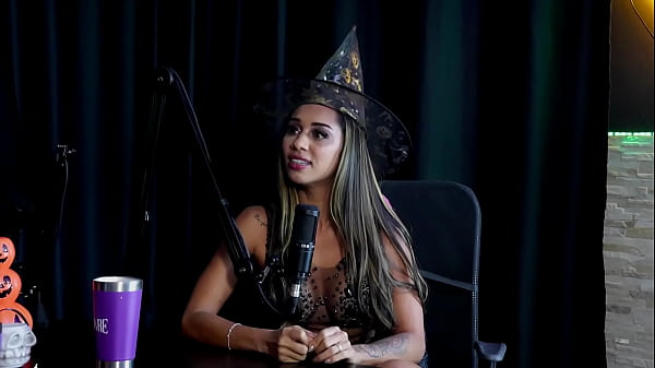 Size is not the document, he told about his life in exhibitionism, and his favorite places to have sex... - Casal Fada Prazeres (SHEER/RED) Halloween