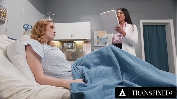TRANSFIXED - Krankenschwester Riley Nixon wird von der gut bestückten Patientin Erica Cherry und Doktor Kasey Kei gefoltert