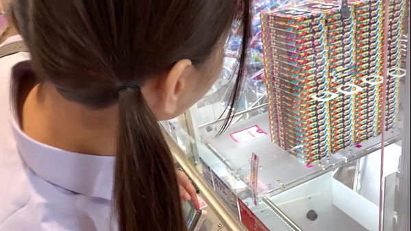 Appuntamento notturno con una JK con due occhi gemelli e una figura snella &rarr_ Paco Paco SESSO in hotel! Sono così colpito dal modo in cui si prende cura del suo seno piccolo e in via di sviluppo. Un JK scontroso con una costituzione da super squirtante.