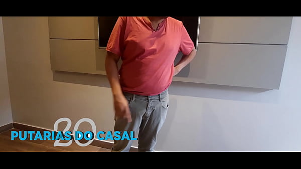 TV technician went to the motel to fix the TV when he got there. Call girl enters the room to serve the customer. Inside the room was the TV technician. This naughty blonde had a pussy tea with the TV technician.