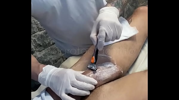 SHAVING BALLS WITH HAPPY ENDING