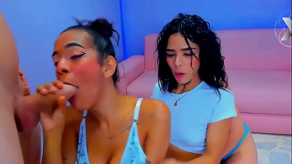 putas hacen fila para poder chuparle la polla a su compañero de clase