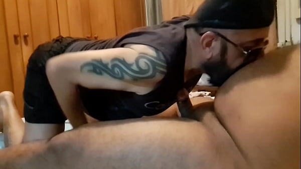 È VENUTO DA LONTANO PER NUTRIRMI