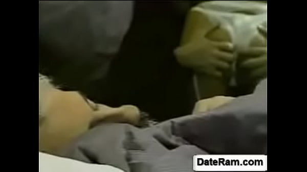 Ragazza magra, incredibile corpo caldo scopato da due ragazzi, ragazza in posa, tette spoglianti e tette