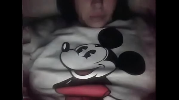 PENDEJA ARGENTINA SI MASTURBA SULLA WEBCAM 1