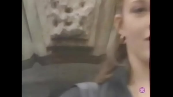 La ragazza sexy del Grinch ha rubato il Natale