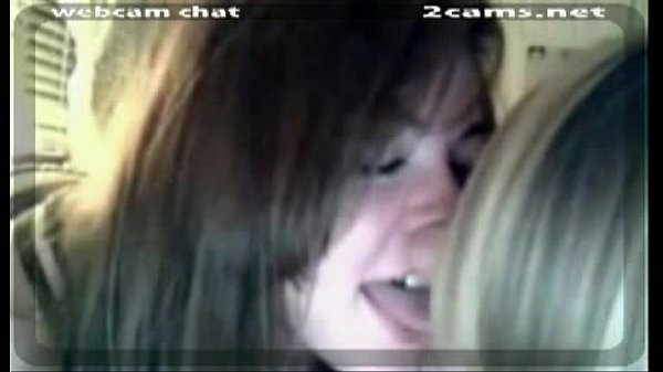 trò chuyện vui vẻ trên webcam030403