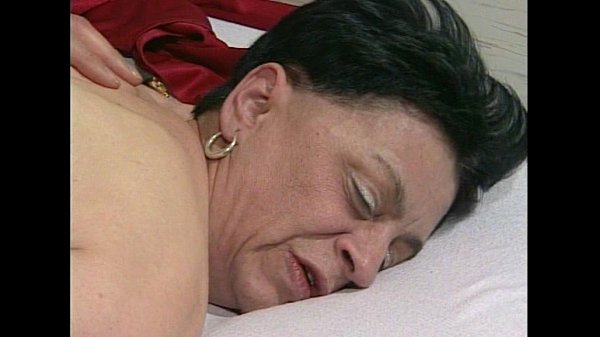 JuliaReaves-Olivia – Geil Mit 60 – Szene 3, Muschificken, Nacktblasen, Muschilecken, Pornostar